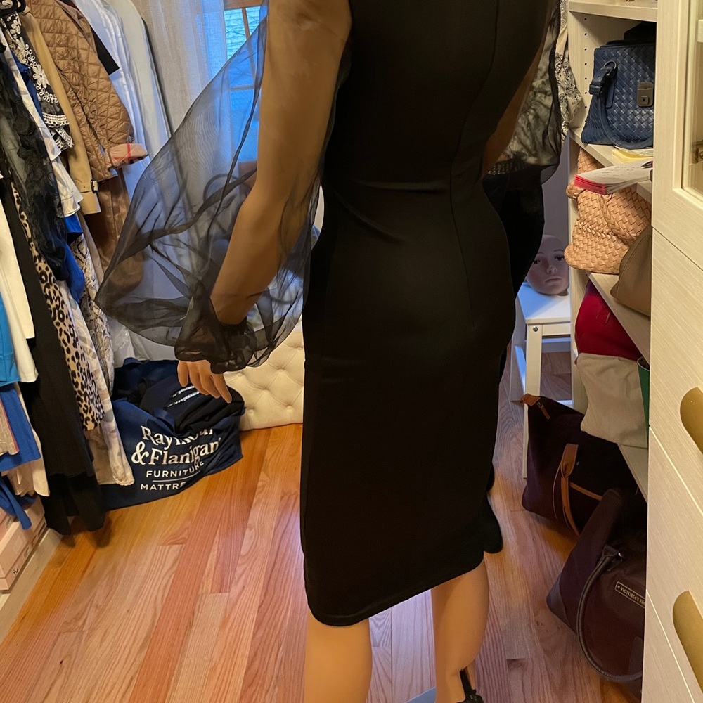 Black Evening dress with embroidered detail. - Picture 4 of 5